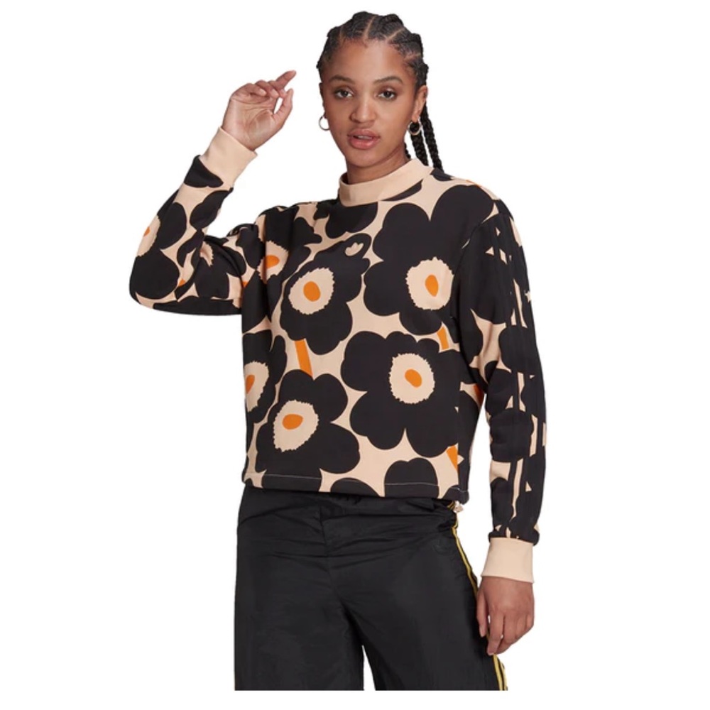 Floral Print Long-Sleeve Pullover Top - Black & Beige